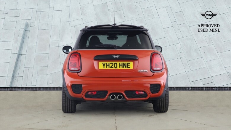 MINI Hatchback 2.0 Cooper S Sport 3dr [Comfort/Nav Pack] Petrol Hatchback